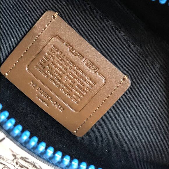 Coach Marvel Warren Belt Bag With Black and White Comic Book Print Fanny Pack - Picture 6 of 10